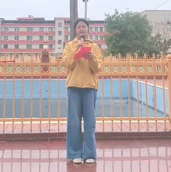 百日冲刺 梦圆中考|瑞金市私立英才学校中考百日誓师动员大会 第14张 百日冲刺 梦圆中考|瑞金市私立英才学校中考百日誓师动员大会 第14张