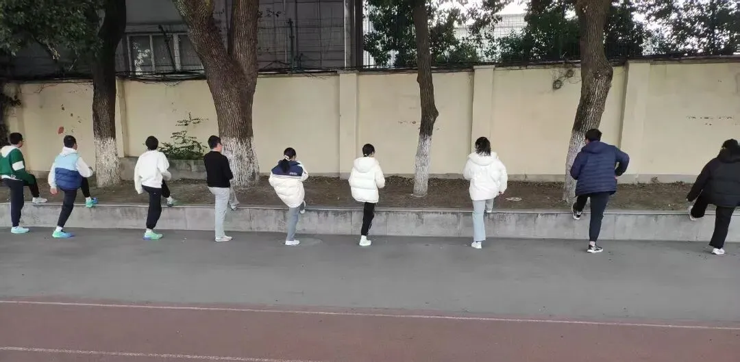 湖州中考体育倒计时 极鼎文体提分冲刺班火热招生中 第12张