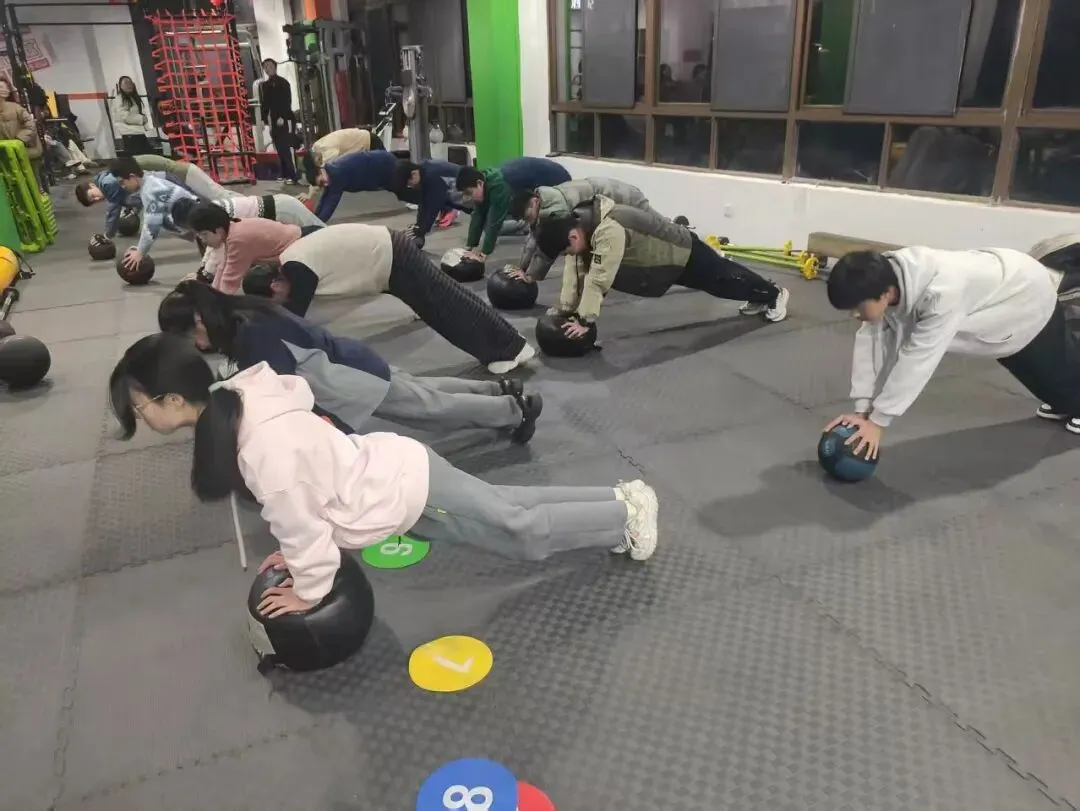 湖州中考体育倒计时 极鼎文体提分冲刺班火热招生中 第17张