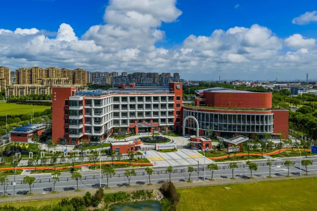 中考分流松绑!200万个高中学位落地!上海今年新开高中盘点 第4张