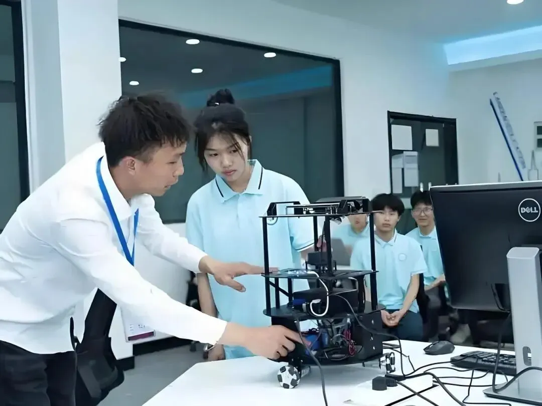 中考分流不可怕,选对赛道更重要!深圳家长已用行动投票 第4张