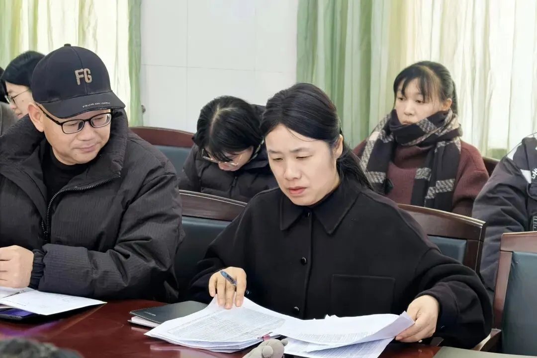 深耕真题明方向,共研良策备高考——温岭市教育发展研究院赴市二中开展高三语文教学调研 第15张