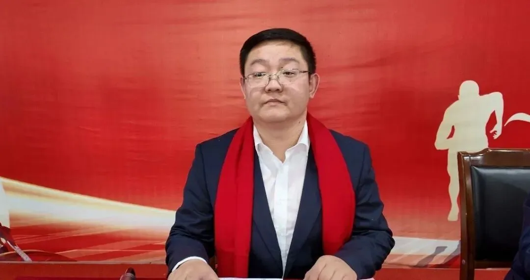 骐骥一跃冲百日,策马扬鞭战中考——离石区城镇中学中考百日誓师大会圆满举行 第22张