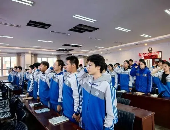 以青春之名 赴百日之约——我校初三年级中考百日誓师大会圆满举行 第28张