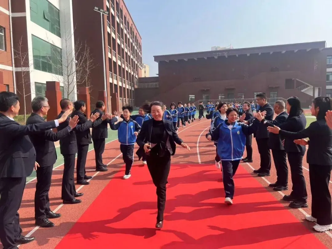 百日砺剑 击鼓出征 师生同心 决胜中考——柳公权中学2026年百日誓师大会圆满举行 第20张