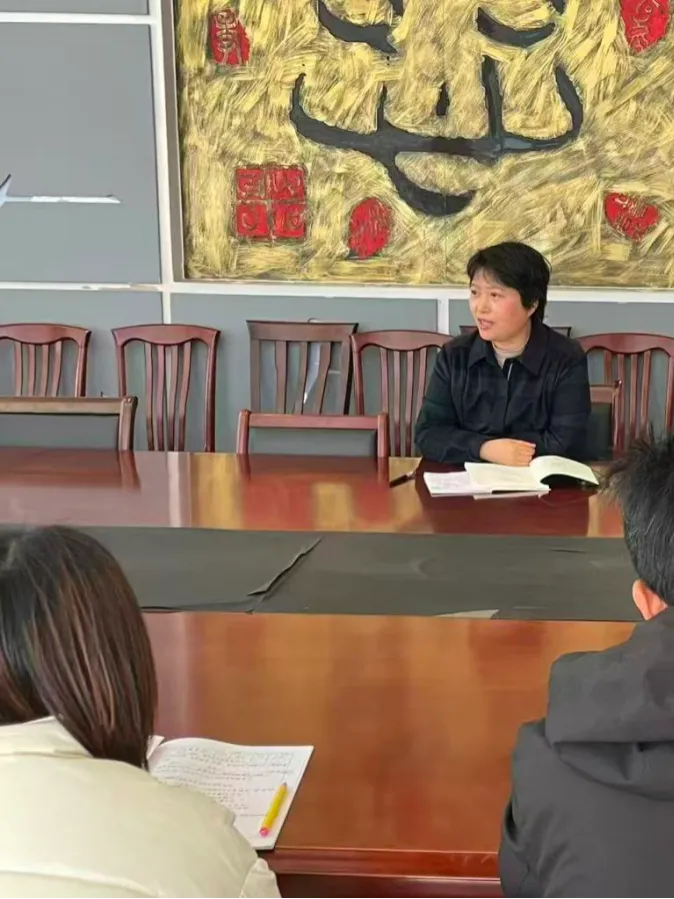 精准指导明方向 深耕细研备中考——区初中语文教研员陈红老师莅临我校调研指导 第23张