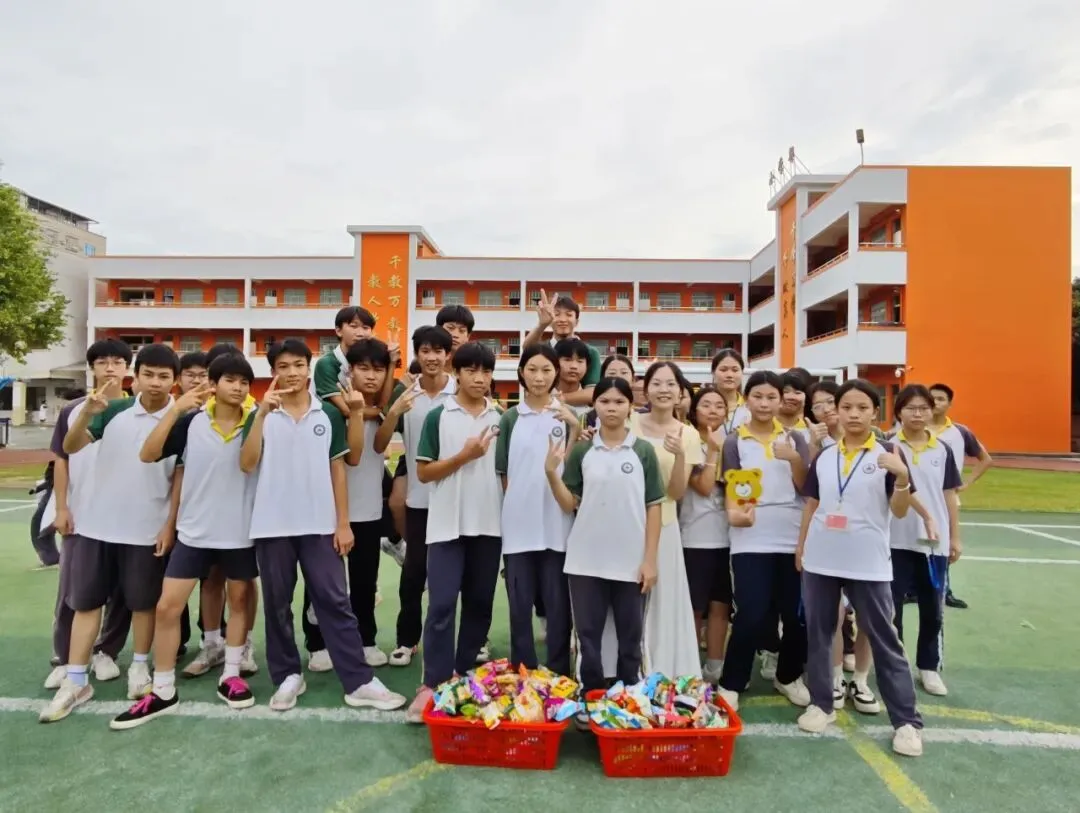 中考加油!镇团委开展“12355,为青春护航”中考减压行动 第14张