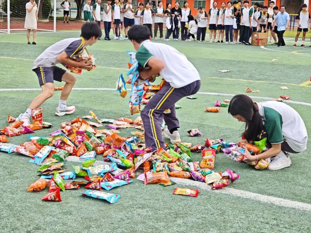 中考加油!镇团委开展“12355,为青春护航”中考减压行动 第18张