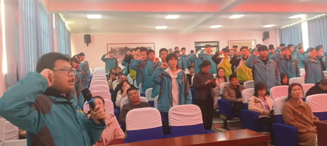 燃情百日誓师 逐梦六月中考——铜川市第三中学2026届中考百日誓师大会圆满举行 第19张