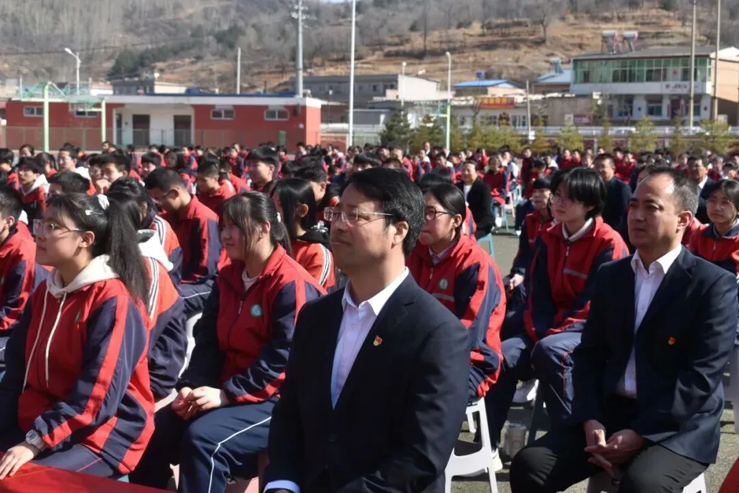 【校园快讯】乘风破浪 决胜中考--交口二中九年级百日誓师大会邀你共赴奋进之约 第15张