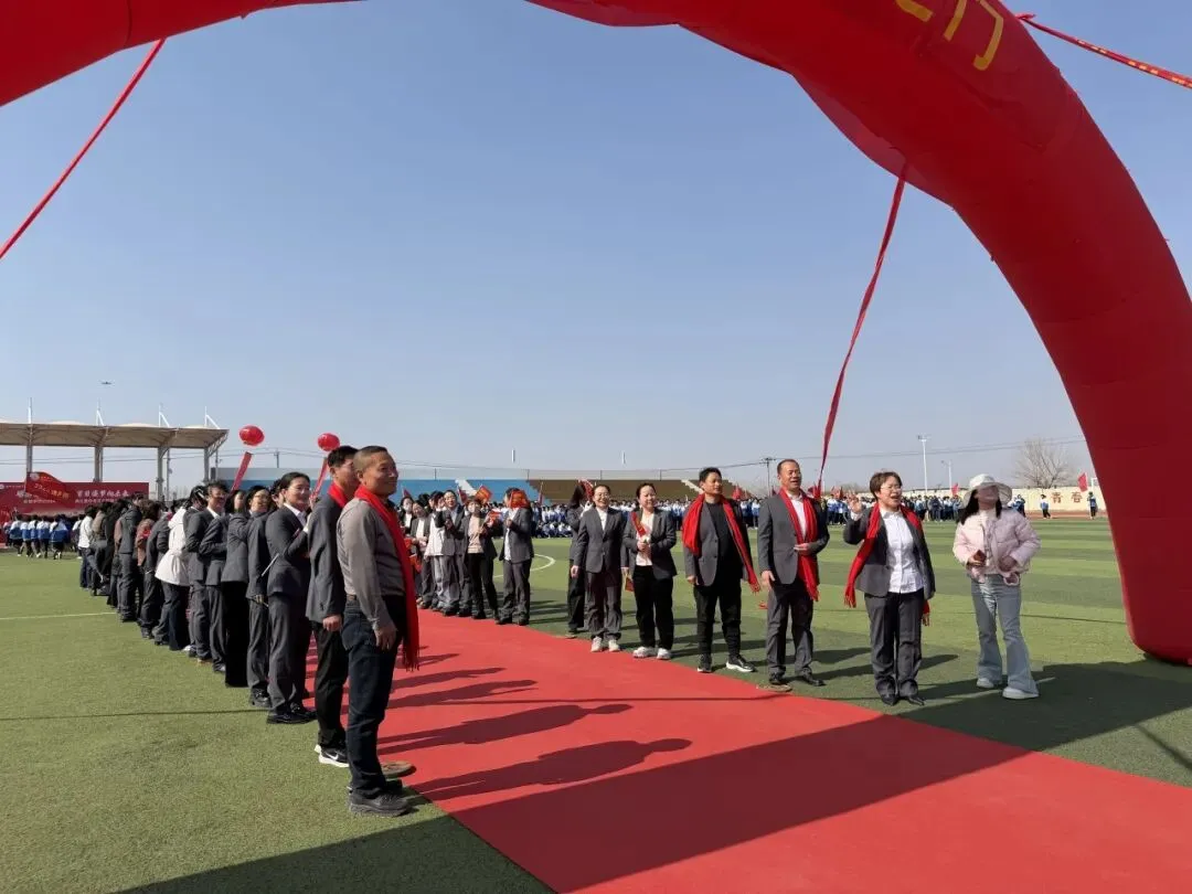 安新县实验中学2026年春季开学典礼暨中考百日誓师大会 第13张