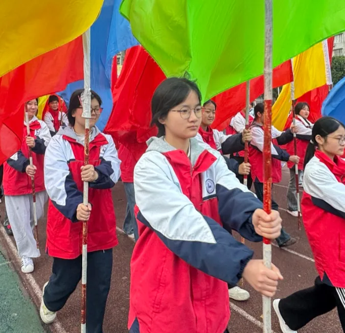 燃情誓师 逐梦中考——振兴初中举行2023级中考冲刺誓师大会 第13张