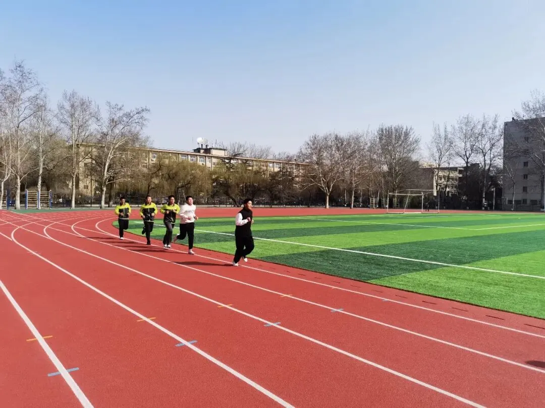 中考体育冲刺|仅剩50多天!1000/800米快速提分攻略,照着练就能提! 第2张