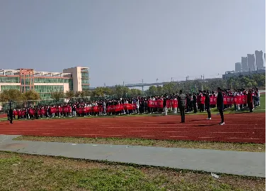 青春无悔,中考无畏! ——向塘二中2026年中考百日誓师动员会 第3张