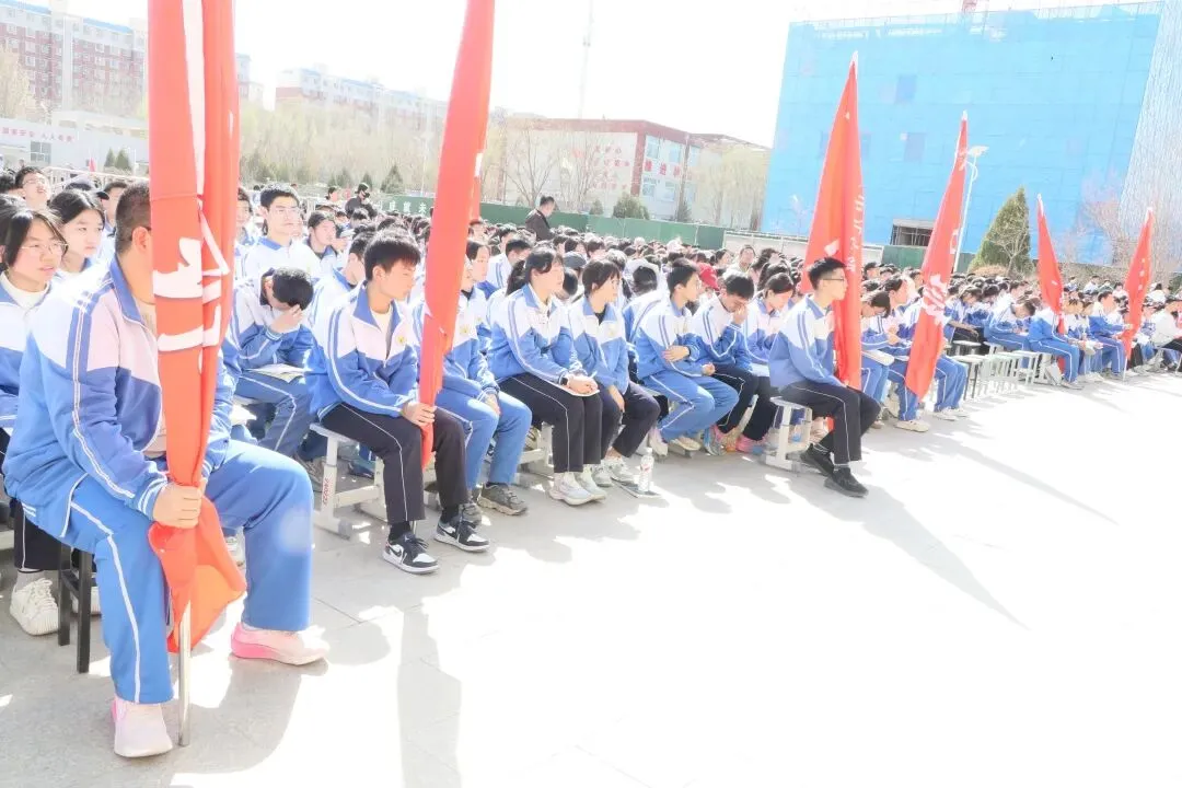 骐骥驰骋赴新程 砺剑中考创辉煌|中宁二中2026年春季开学典礼暨九年级备考动员大会 第15张