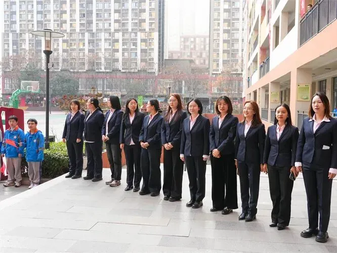 【新闻】同心筑梦百日 聚力决胜中考----我校2026届九年级中考百日誓师大会圆满举行 第43张