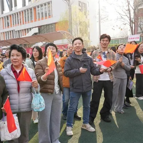 【新闻】同心筑梦百日 聚力决胜中考----我校2026届九年级中考百日誓师大会圆满举行 第46张