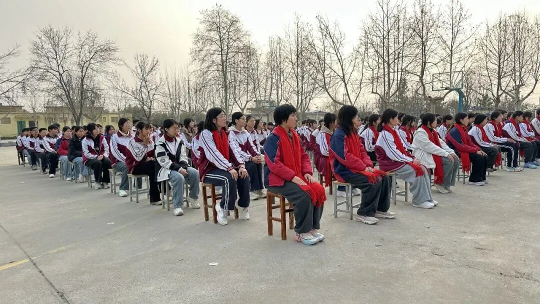 单县徐寨中学举行2026届中考百日冲刺誓师大会 第2张