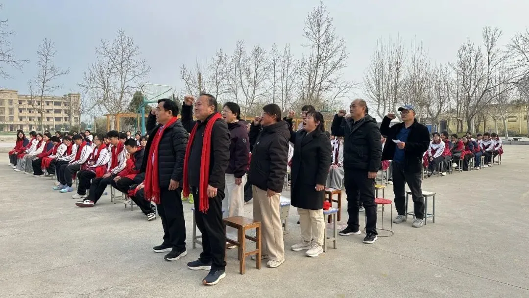 单县徐寨中学举行2026届中考百日冲刺誓师大会 第6张