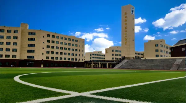 【聚焦中考】巴州普通高中2023-2025年招生趋势深度分析:规模扩张、结构优化与优质资源竞争 第7张