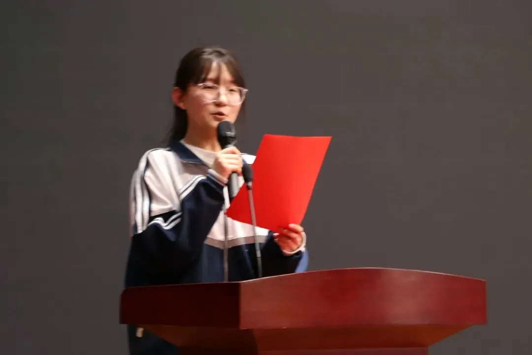 党建领航 | 以梦为马,决战中考——多伦县第四中学九年级励志大会圆满落幕 第16张
