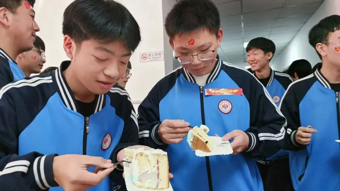 誓言铿锵,为梦而战——文苑中学中考百日誓师大会 第25张