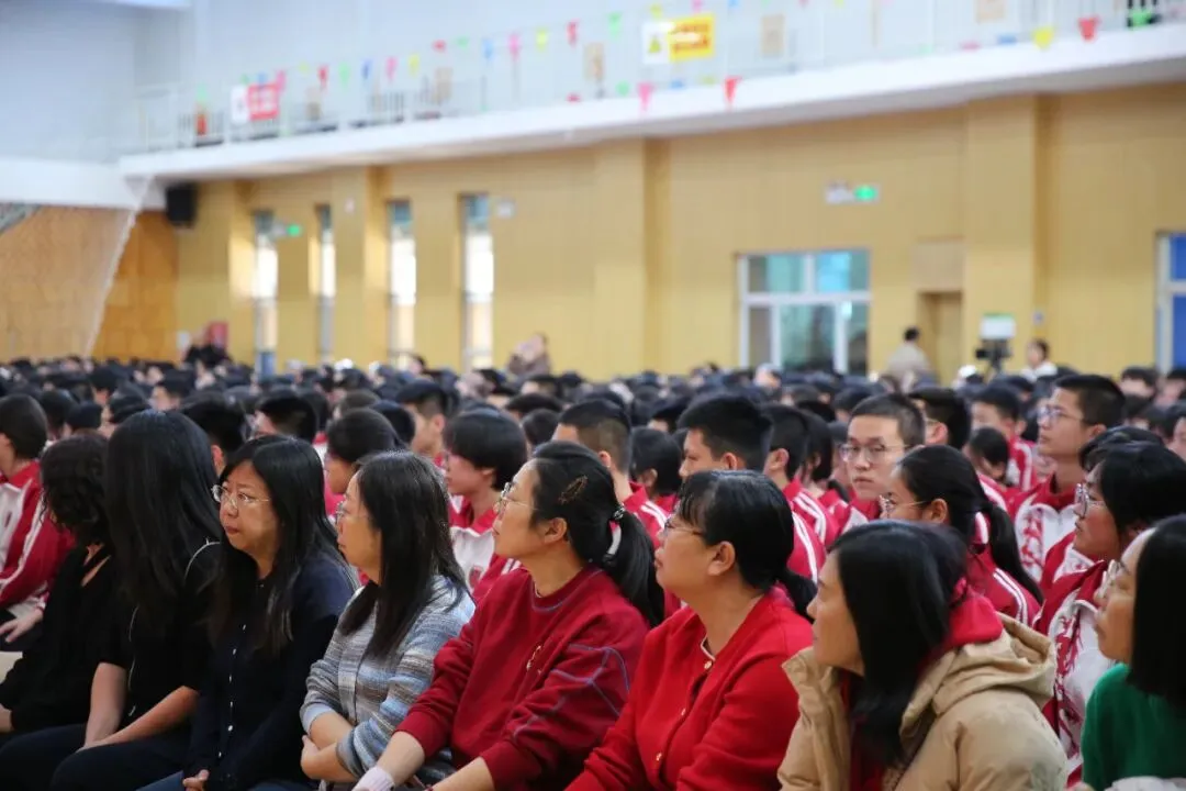 百日砺剑战中考 青春逐梦向未来——我校初三年级隆重举行中考百日誓师大会 第9张