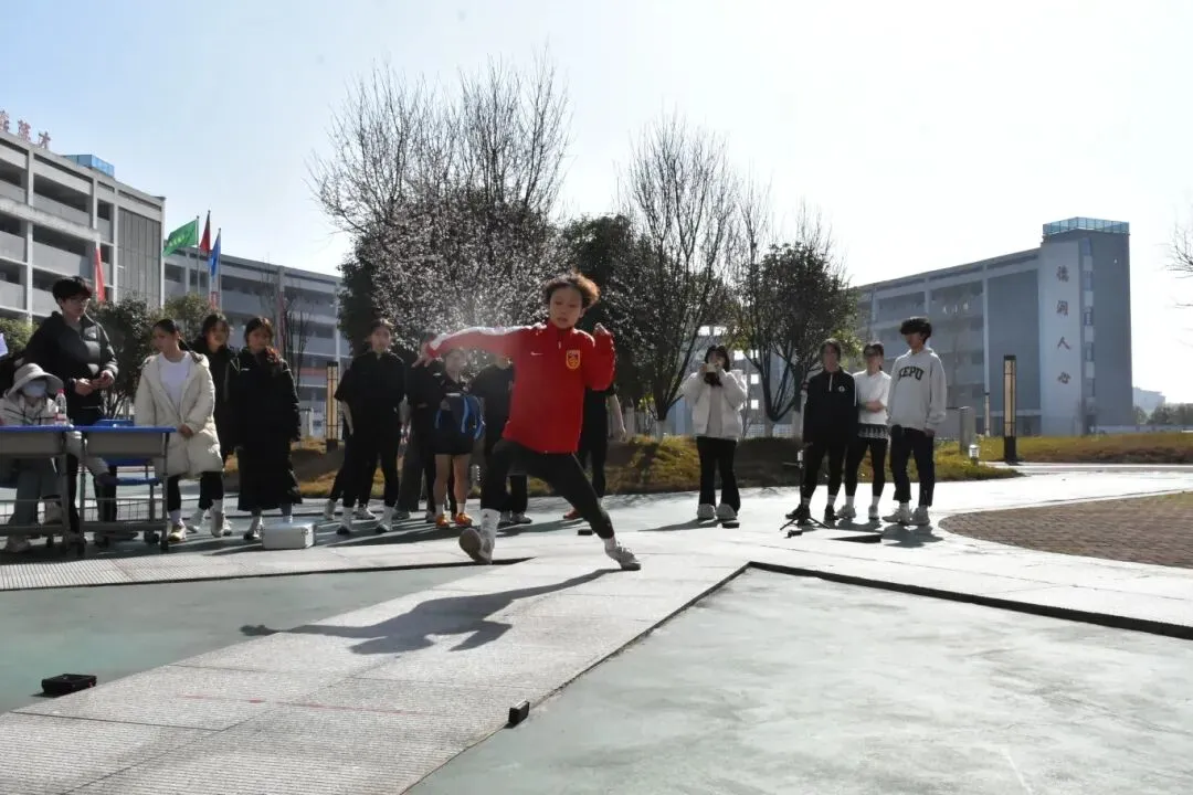 直击现场!2026年零陵区体育模考 第23张