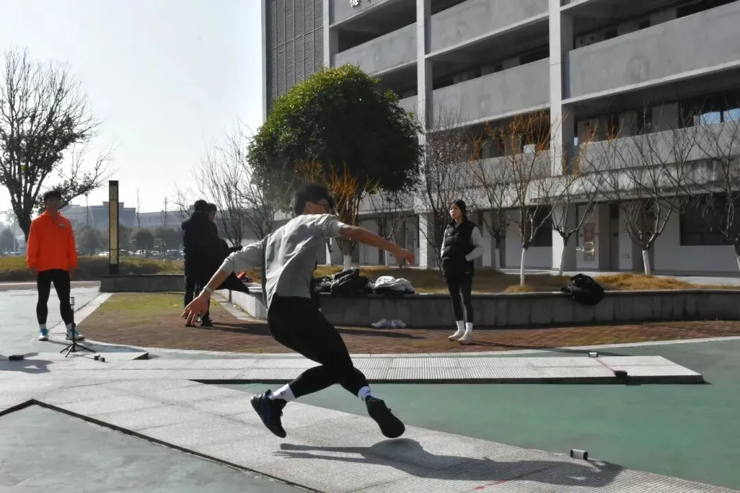 直击现场!2026年零陵区体育模考 第25张