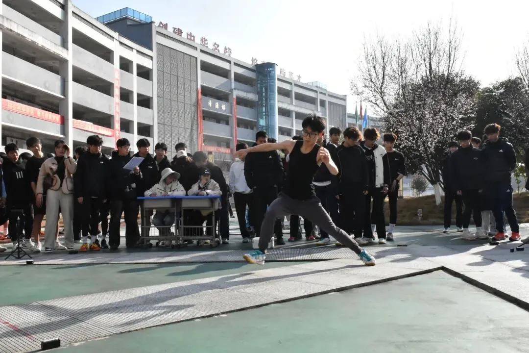 直击现场!2026年零陵区体育模考 第26张