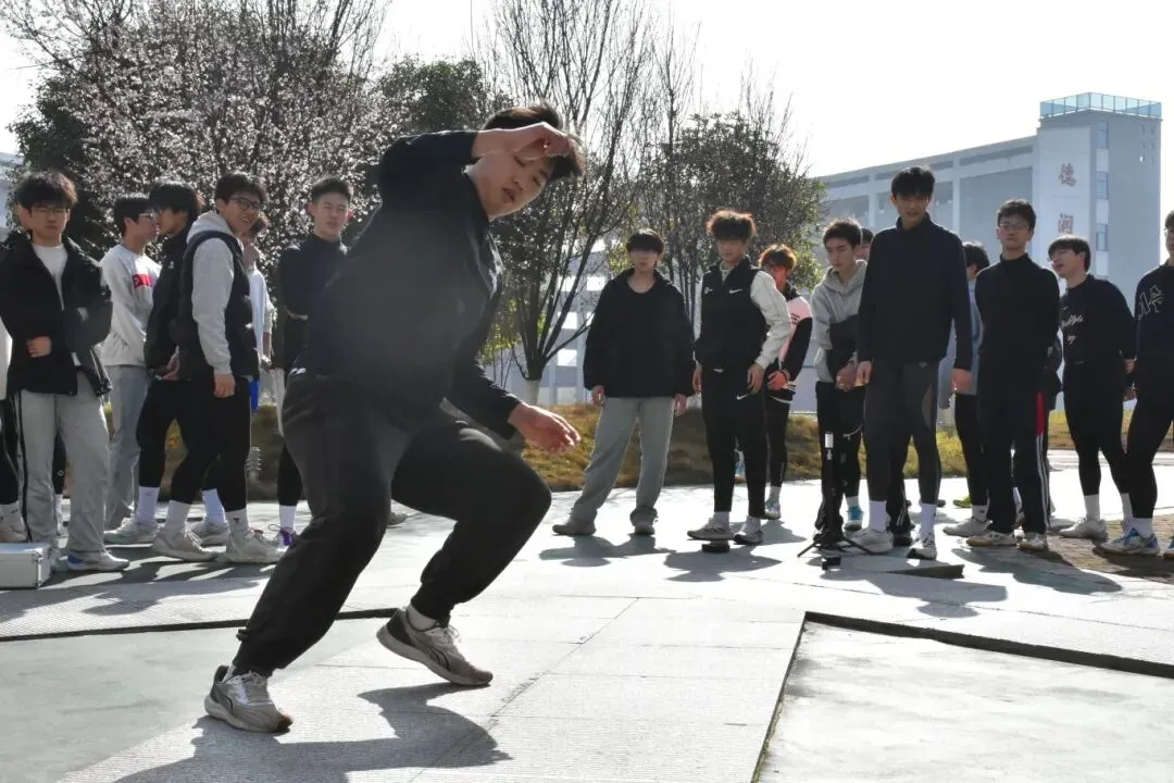 直击现场!2026年零陵区体育模考 第27张