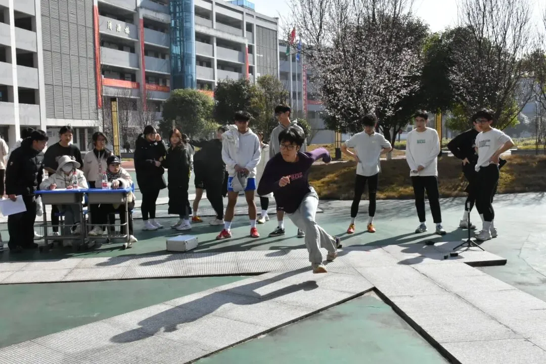 直击现场!2026年零陵区体育模考 第28张