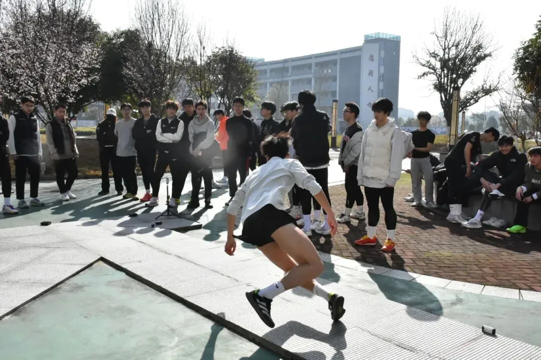 直击现场!2026年零陵区体育模考 第30张