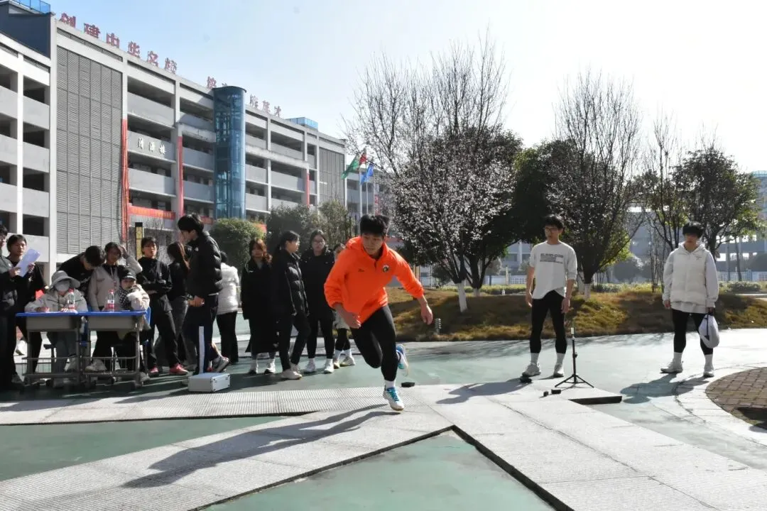 直击现场!2026年零陵区体育模考 第33张