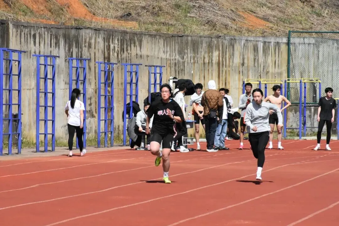 直击现场!2026年零陵区体育模考 第46张