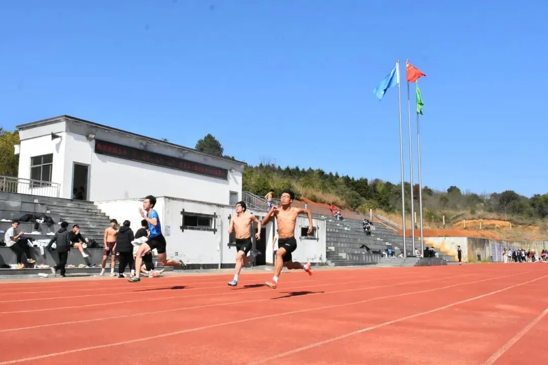 直击现场!2026年零陵区体育模考 第58张