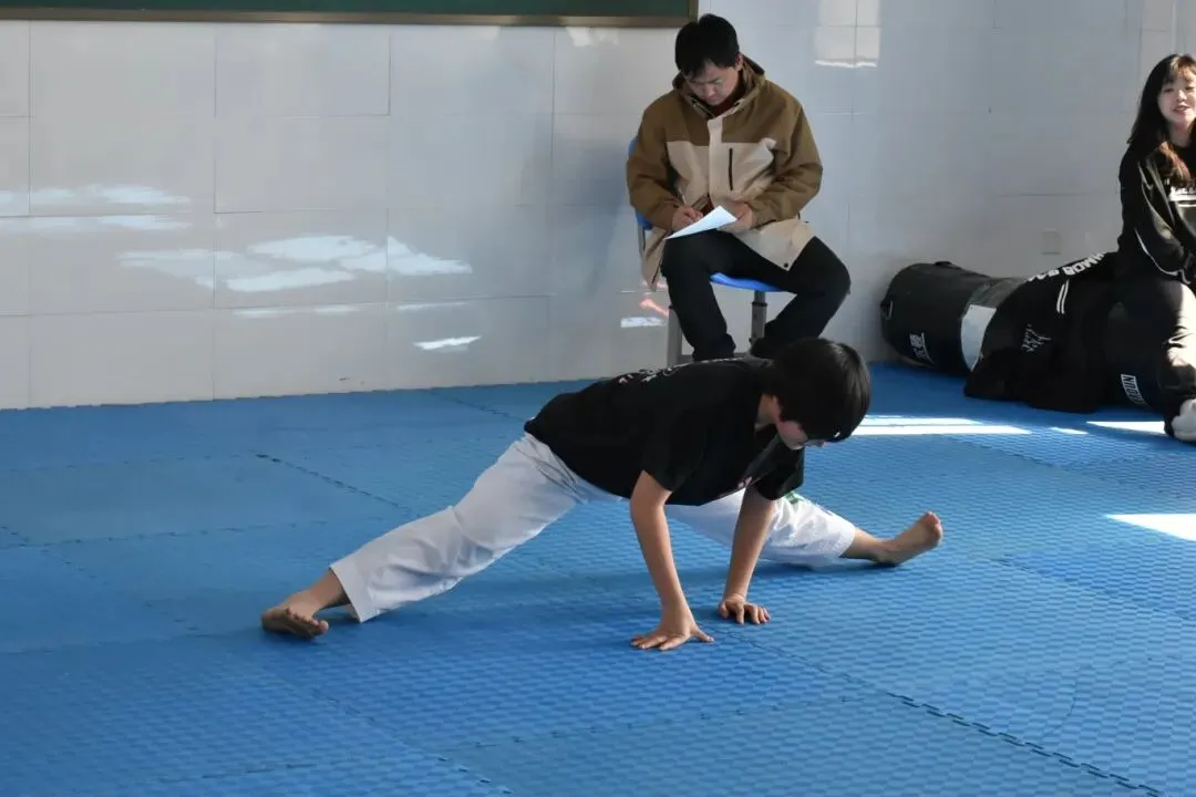 直击现场!2026年零陵区体育模考 第103张