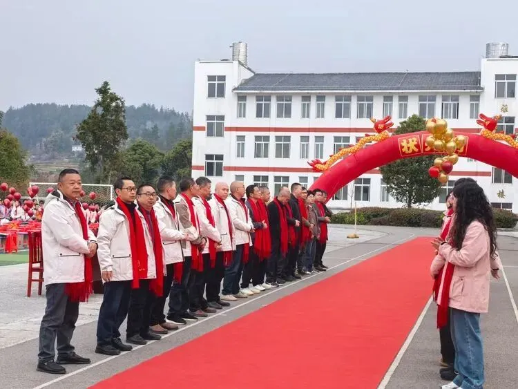 百日誓师燃斗志 壮志凌云战中考 第9张