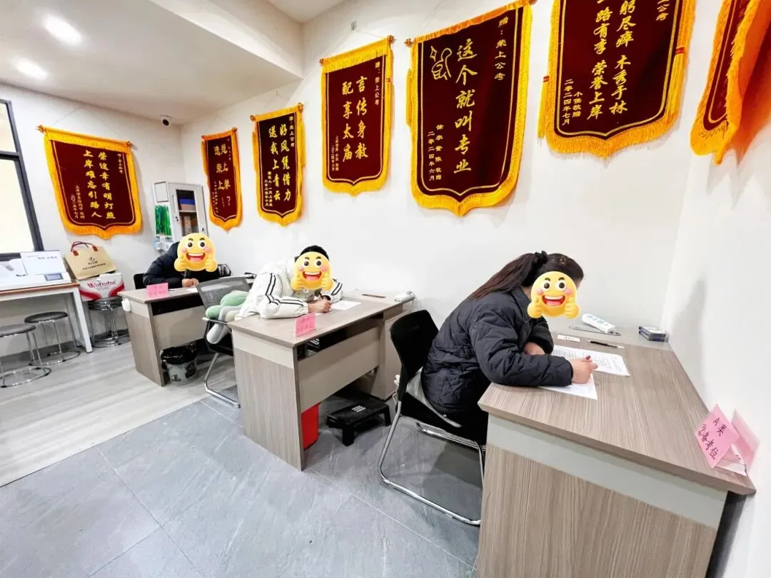 荣上公考—26年公务员面试全真模考班重磅开启!【有精细点评视频】 第17张