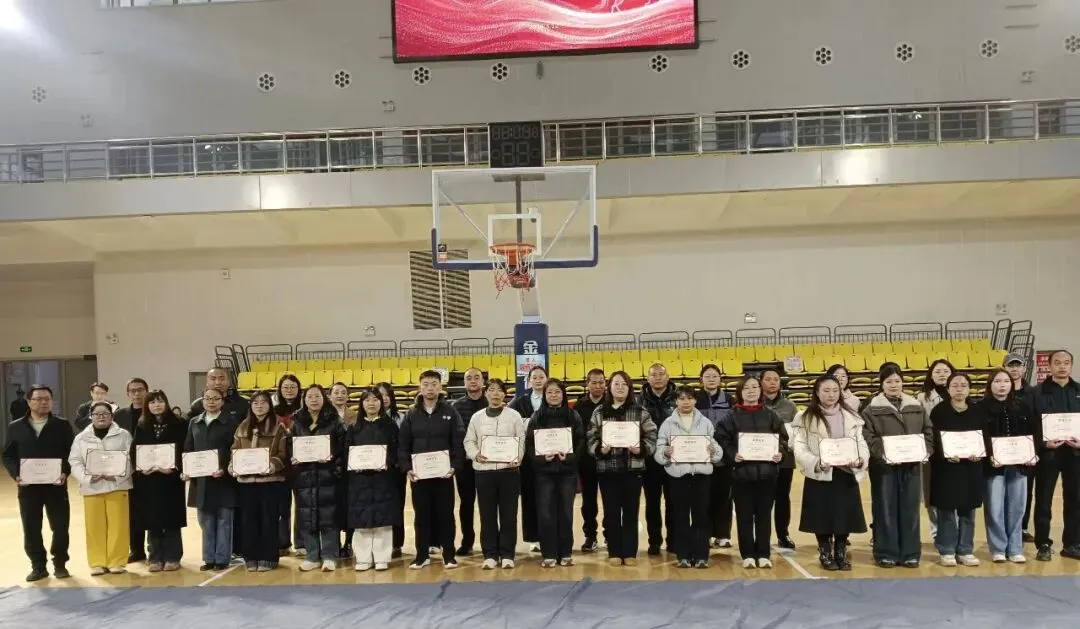 一马当先开新局 决胜中考谱华章 ——陇县实验中学2026年春季学期开学典礼暨九年级百日誓师大会圆满举行 第13张