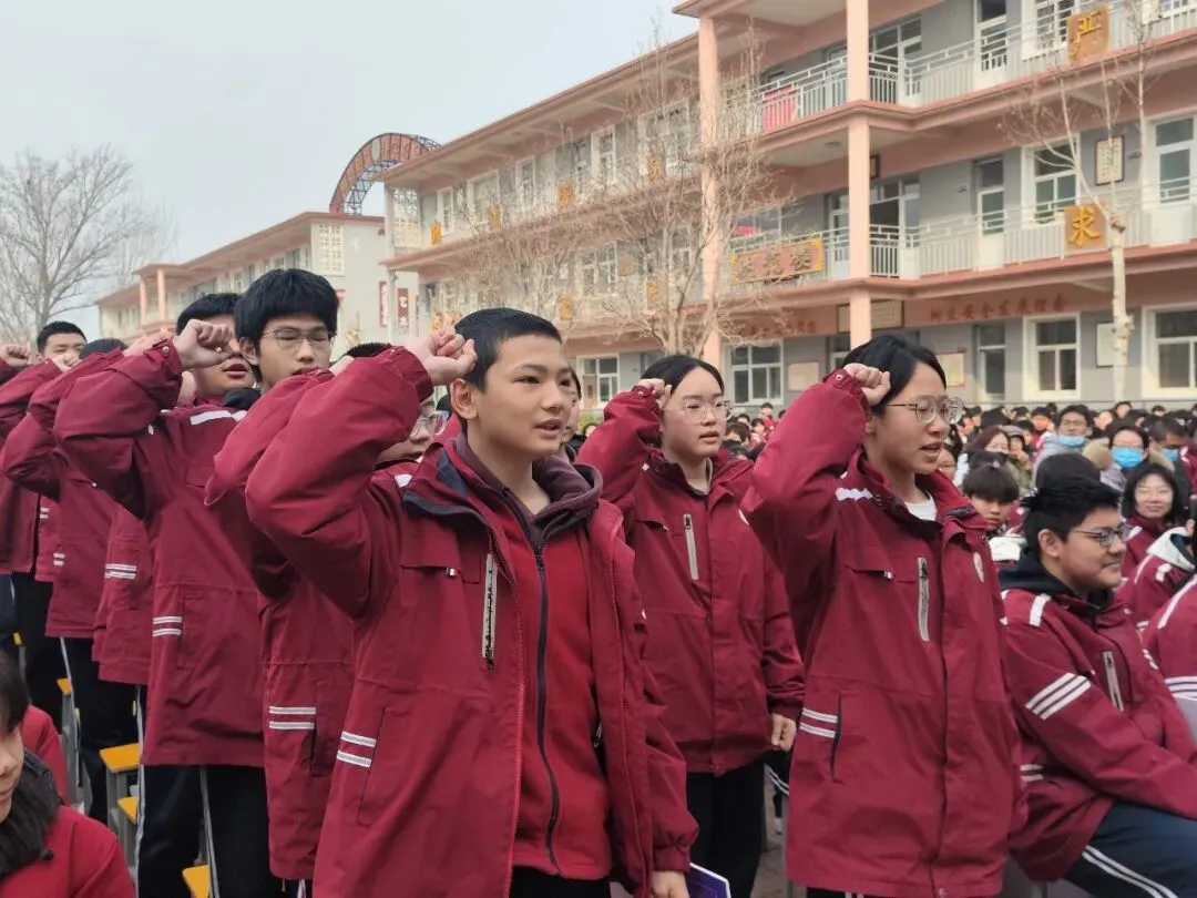 【德慧校园·百日誓师】中考百日冲刺 燃爆热血青春——涞水县第三中学百日誓师暨校园开放日活动 第19张