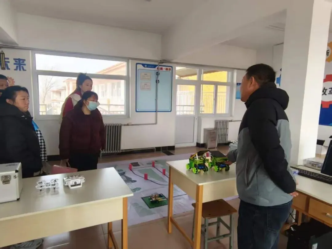 【德慧校园·百日誓师】中考百日冲刺 燃爆热血青春——涞水县第三中学百日誓师暨校园开放日活动 第40张