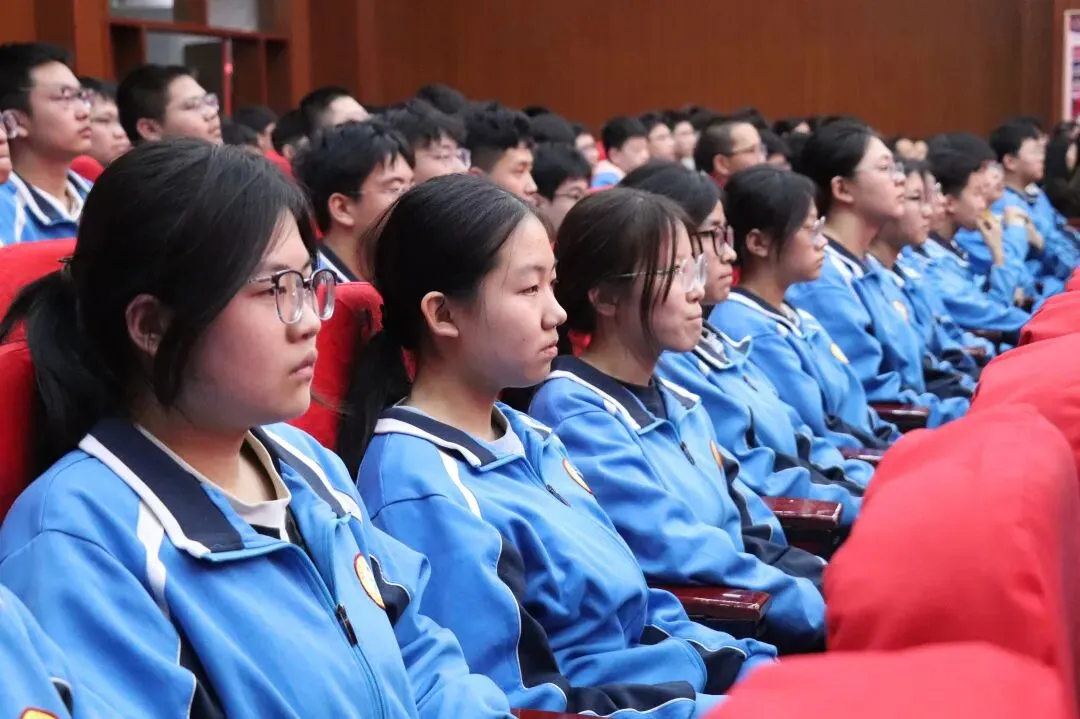 中考冲锋号吹响,少年们,誓战巅峰! 第43张