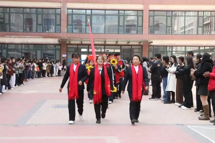 子长市中学|“百日拼搏展锋芒,决胜中考创辉煌” 第11张