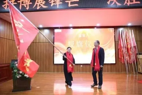 子长市中学|“百日拼搏展锋芒,决胜中考创辉煌” 第24张