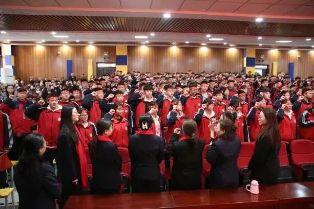 子长市中学|“百日拼搏展锋芒,决胜中考创辉煌” 第31张