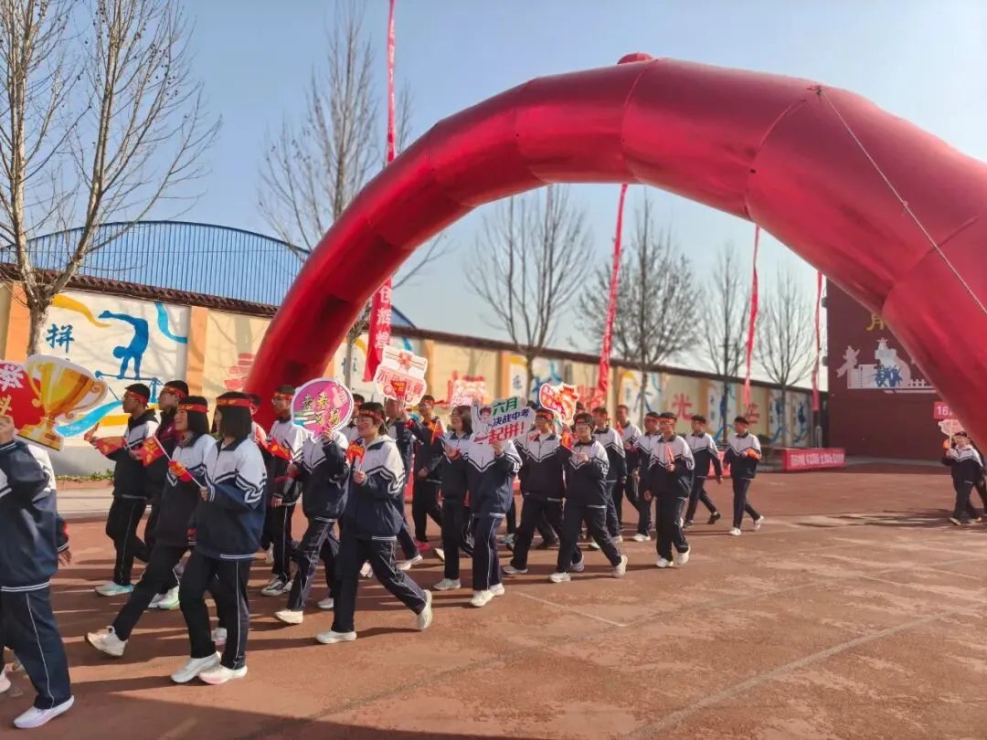 百日砺剑跃龙门,少年燃志赴中考 第7张