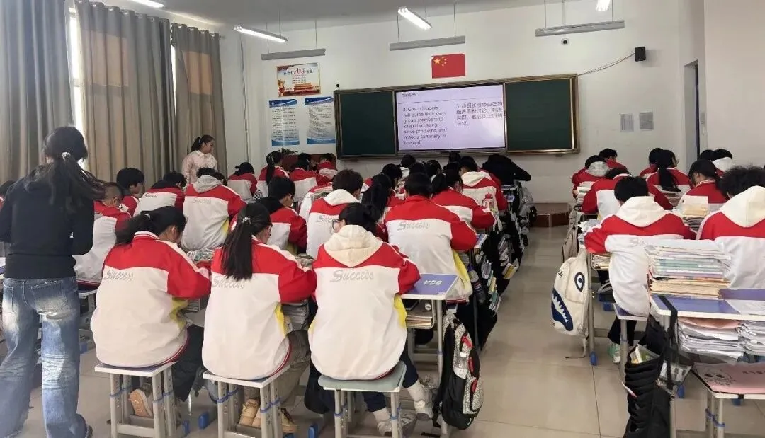 推门听课把脉课堂 精准指导助力中考|成功中考复读自强实验班开展推门听课活动 第8张