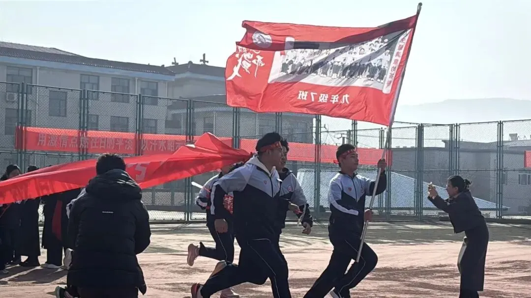 【全环境立德树人】百日砺剑,决胜中考——仲宫街道初级中学初三百日誓师大会隆重举行 第15张