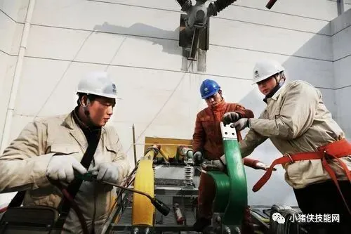 2026最新变电设备检修工模拟试卷(含答案) 第1张